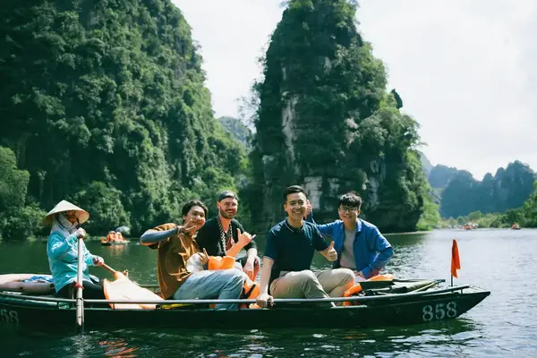 Happy travelers during a Southeast Asia holiday